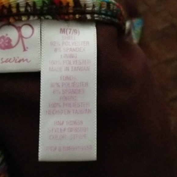 Bikini - Picture 4 of 5